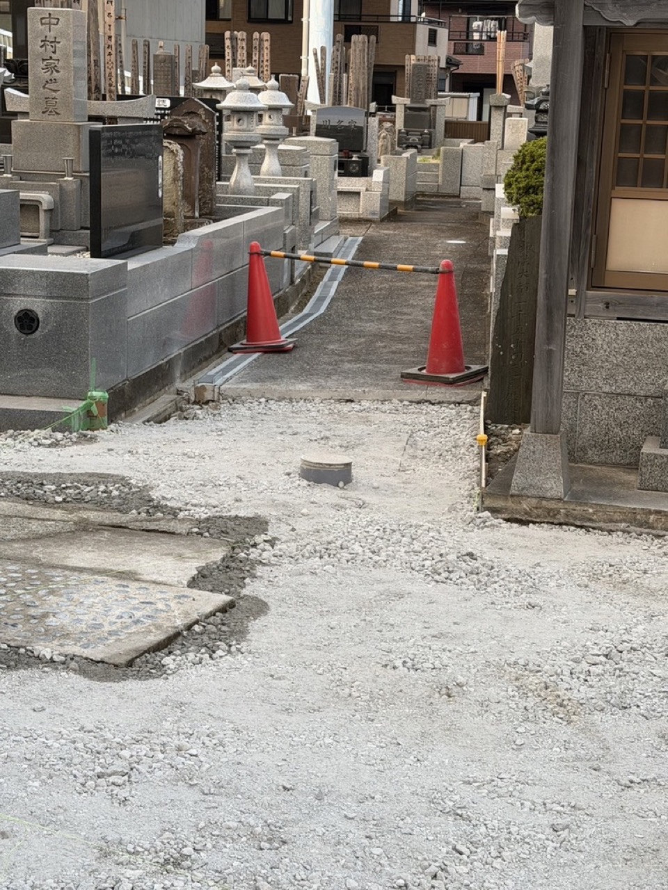 境内の工事の様子（午後）